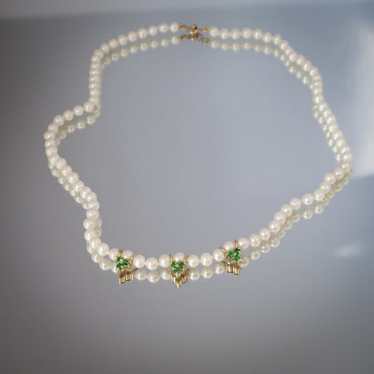 Tsavorite Trinity pearl necklace