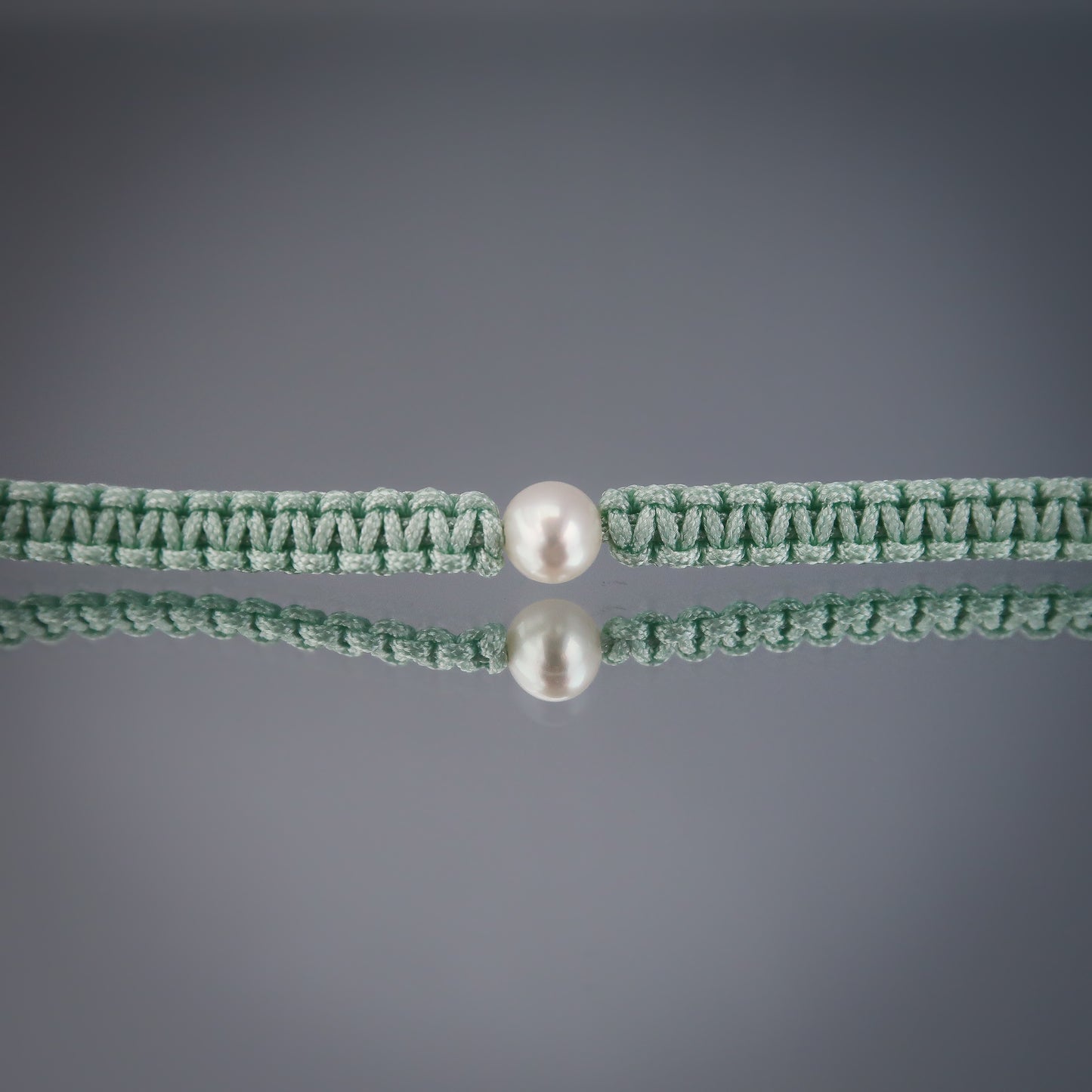 Pearl bracelet