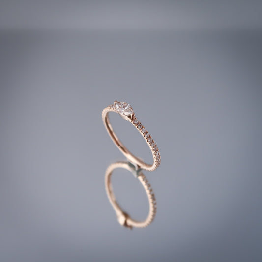 Claire ring